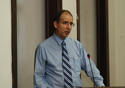 Professor Nythamar de Oliveira